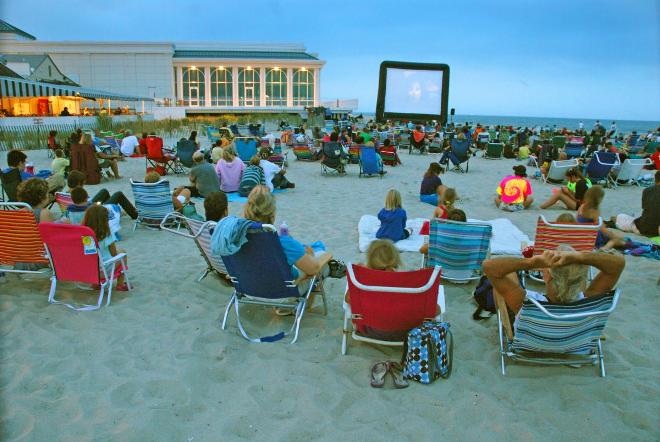Free Movies on the beach and at Ferry Park